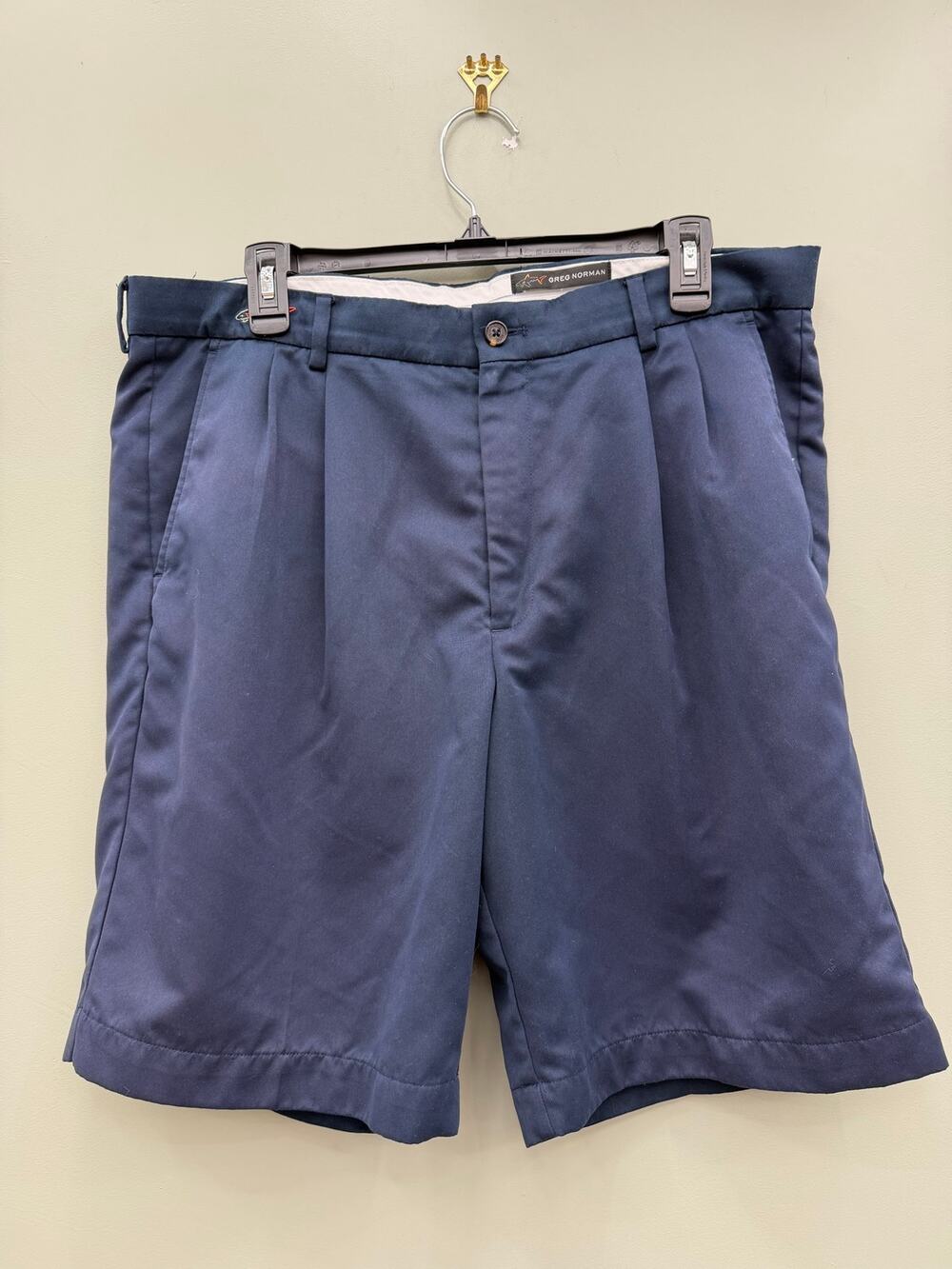 Greg Norman Golf Shorts Men 36 Navy Blue Pleated Chino Preppy 100% Polyester